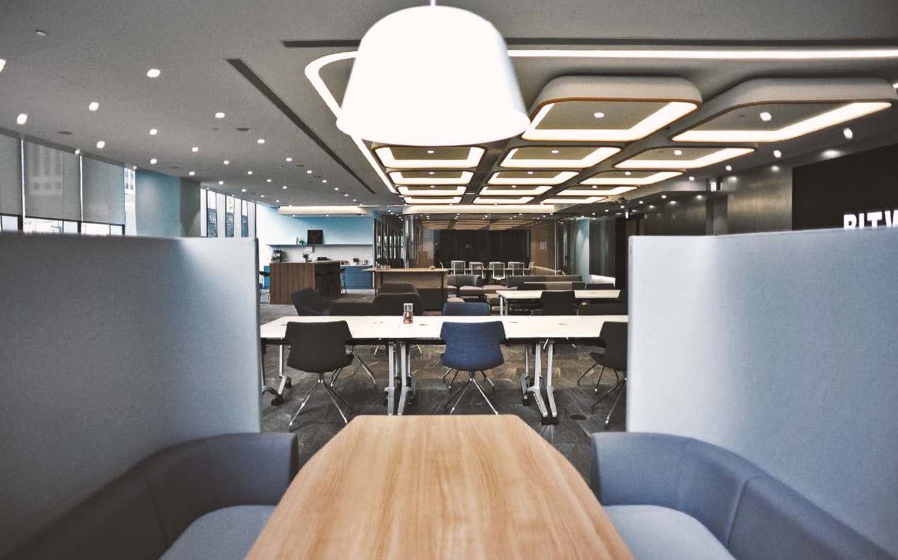 建築建設工程 — 01